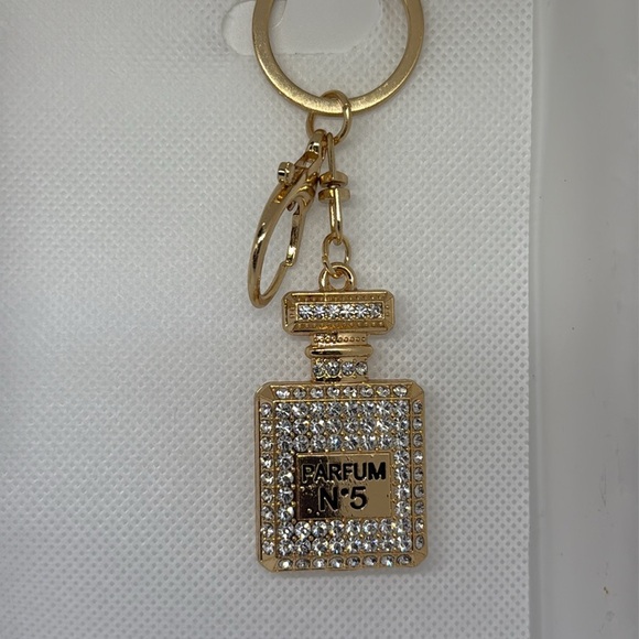 Rhinestone Parfum No 5 keychain and bag charm - Picture 1 of 6